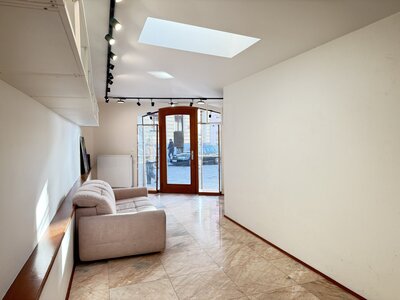 Světlý nebytový prostor na výjimečném místě v centru Českých Budějovic