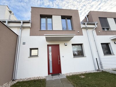 Novostavby řadového domu 5+kk - Rudolfov